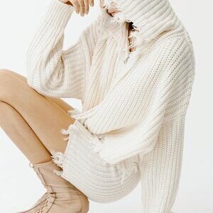 Ruve Knit Shorts One Size Fits XS-M High Stretch Cream White Fringe Trim Detail